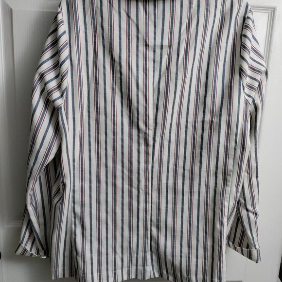 NWOT FOREVER 21 WOMEN'S PLUS SIZE BLAZER WHITE WITH BLUE & RED STRIPES 3X - Picture 7 of 7
